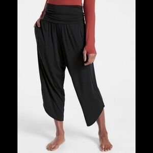 BUNDLE 2 Athleta Flow with It pant gray pair and black pair size: XS